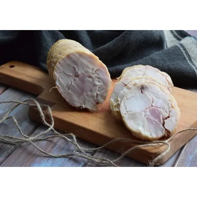 Полуфабрикаты Продукт из мяса птицы ветчина "Куриная" варено-копченная